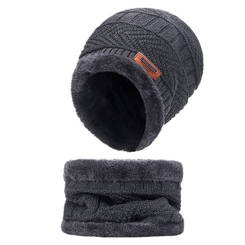 New Winter Knit Cap for Men and Women, with matching Scarf