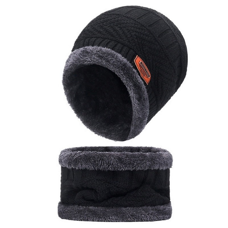 New Winter Knit Cap for Men and Women, with matching Scarf